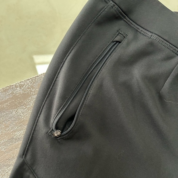 Nike Women’s Joggers - Picture 7 of 16